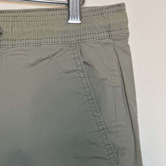 Hollister Mens Jogger Shorts 7" Epic Flex Olive Khaki Size Check Description - Picture 3 of 14